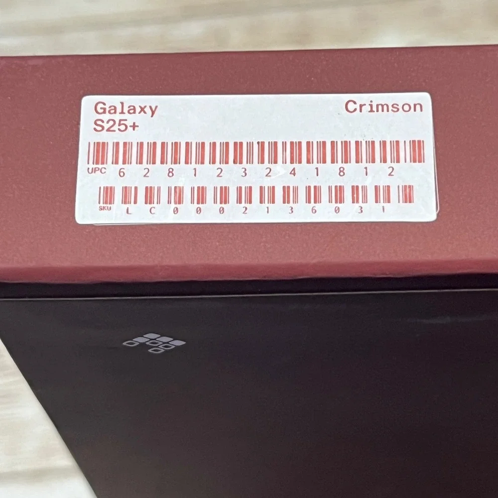 Latercase‎ Carbon Fiber Phone Case Samsung Galaxy S25 Plus Crimson Thin Open Box
